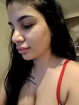 Snapshot of Samira30 chatting on February 14, 2025, 8:42 am Samira30 online show from February 14, 2025, 8:42 am