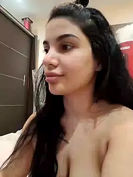 Snapshot of Samira30 chatting on March 11, 2025, 11:23 am Samira30 online show from March 11, 2025, 11:23 am