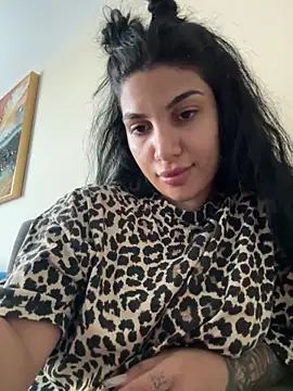 Snapshot of Samira30 chatting on September 21, 2025, 4:52 pm Samira30 online show from September 21, 2025, 4:52 pm