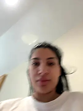 Snapshot of Samira30 chatting on September 28, 2025, 10:31 am Samira30 online show from September 28, 2025, 10:31 am