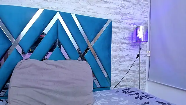 Helenn monroy1 online show from February 27, 2025, 11:10 am