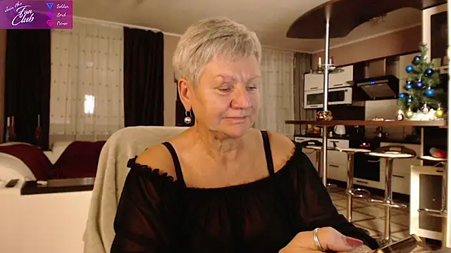 roxana brooks online show from December 19, 2024, 3:08 pm