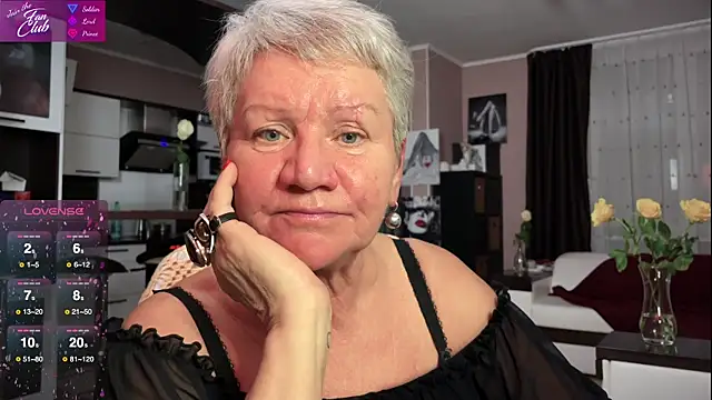 roxana brooks online show from February 11, 2025, 6:55 pm