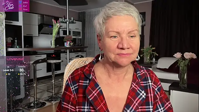 roxana brooks online show from March 12, 2025, 8:10 pm