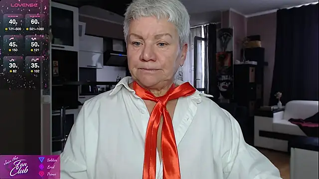 roxana brooks online show from September 24, 2025, 2:31 pm