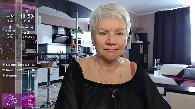 roxana brooks online show from April 6, 2026, 2:18 pm