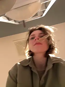 ValenciaShock online show from April 18, 2026, 7:12 am