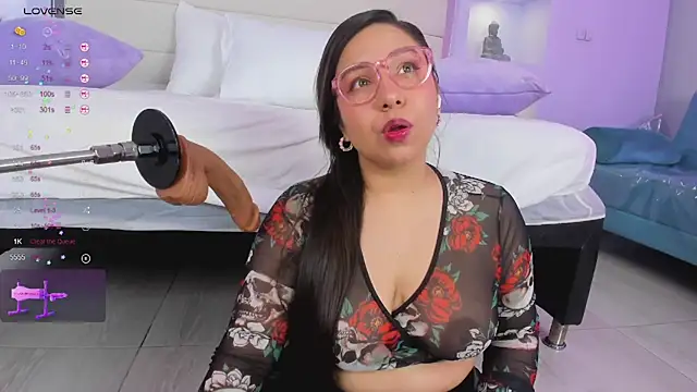 Isabella Daniell online show from January 18, 2025, 3:42 am