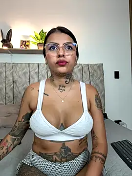 abi katyy online show from October 1, 2025, 4:51 am