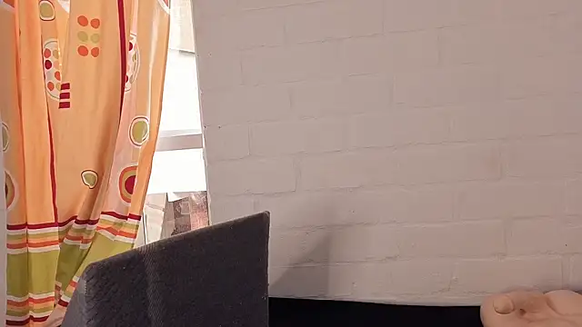 LunaGudi online show from September 12, 2025, 11:43 am