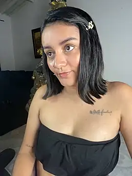 Lucia-Candy online show from December 13, 2024, 5:05 am