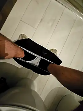 manu9921 online show from February 14, 2025, 12:14 pm