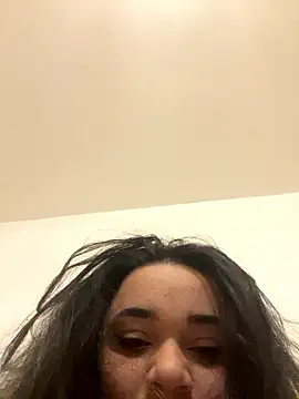 peaches006 online show from December 4, 2024, 9:46 pm