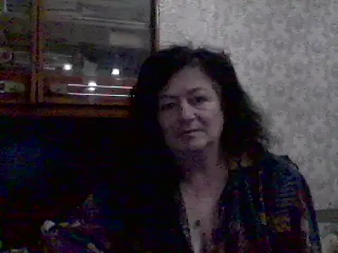GypsiQueen2 online show from February 21, 2025, 6:59 pm