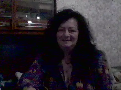 GypsiQueen2 online show from March 3, 2025, 3:53 pm