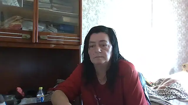 GypsiQueen2 online show from October 31, 2025, 11:55 am