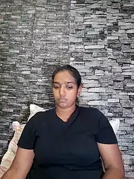 Xindias fantasyX online show from October 27, 2025, 4:22 pm