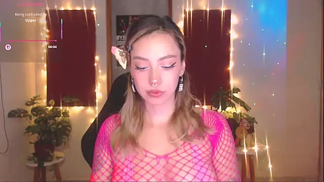 sakura beauty online show from June 3, 2026, 3:31 am