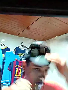 Snapshot of Triplex_Coolness chatting on September 14, 2025, 4:11 am Triplex Coolness online show from September 14, 2025, 4:11 am