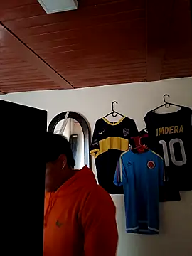 Snapshot of Triplex_Coolness chatting on September 22, 2025, 5:48 pm Triplex Coolness online show from September 22, 2025, 5:48 pm