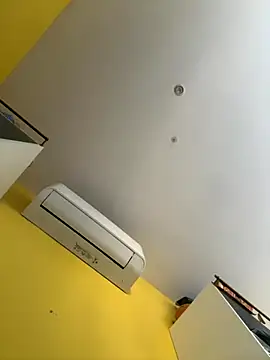 Snapshot of juniiorre chatting on September 11, 2025, 10:15 am juniiorre online show from September 11, 2025, 10:15 am