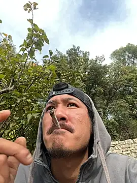 Snapshot of juniiorre chatting on November 14, 2025, 11:09 am juniiorre online show from November 14, 2025, 11:09 am