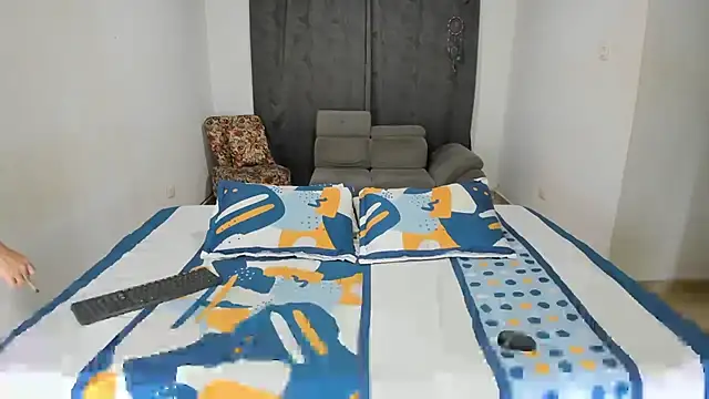 Fairycandyx online show from December 5, 2024, 8:22 am