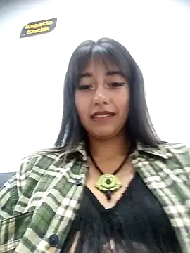 Scarlet wd18 online show from March 12, 2025, 2:52 am