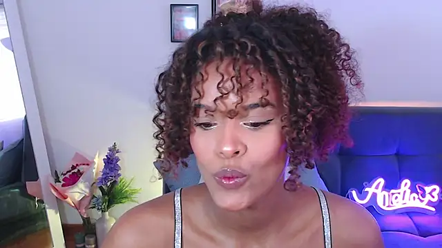 Amelia bss online show from February 21, 2025, 1:44 pm