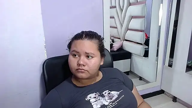 ValenTitis online show from October 29, 2025, 8:43 pm