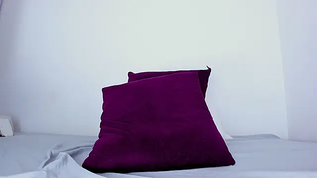 Skarleth69 online show from March 3, 2026, 11:49 am