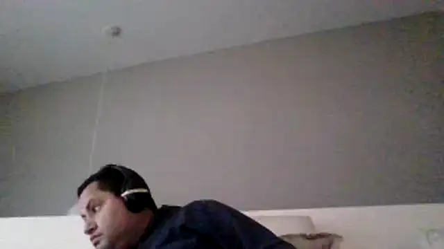 Snapshot of Hammyric786 chatting on September 8, 2025, 7:35 pm Hammyric786 online show from September 8, 2025, 7:35 pm