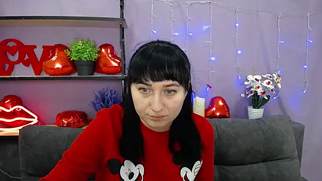 Snapshot of NinaFlawlees chatting on March 5, 2025, 11:38 pm NinaFlawlees online show from March 5, 2025, 11:38 pm