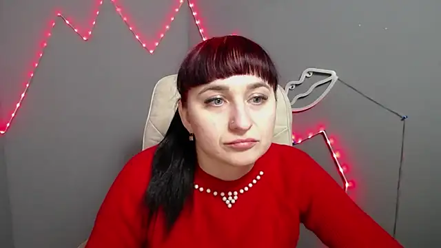 NinaFlawlees online show from March 17, 2026, 1:03 pm