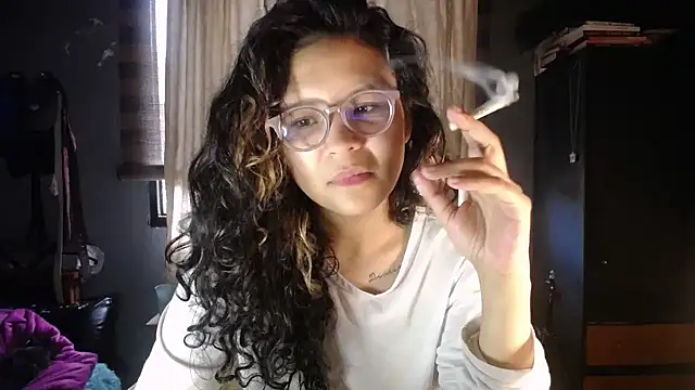 Snapshot of Hathorlove chatting on February 27, 2026, 10:21 pm Hathorlove online show from February 27, 2026, 10:21 pm