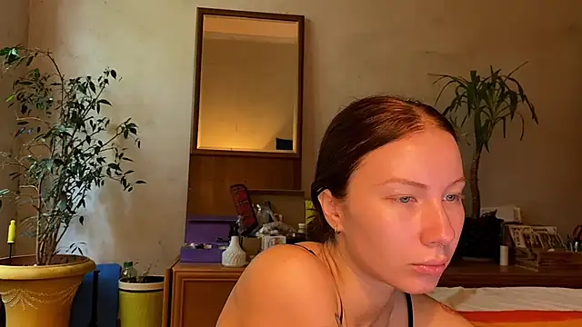 Snapshot of elfess chatting on October 6, 2025, 6:55 am elfess online show from October 6, 2025, 6:55 am