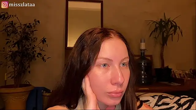 Snapshot of elfess chatting on November 13, 2025, 7:24 pm elfess online show from November 13, 2025, 7:24 pm