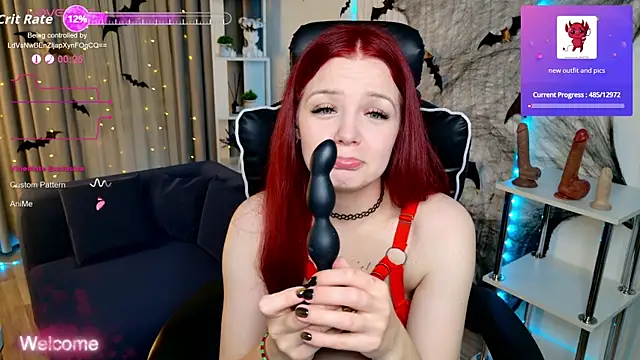 Snapshot of RedPeach chatting on October 25, 2025, 6:35 pm RedPeach online show from October 25, 2025, 6:35 pm