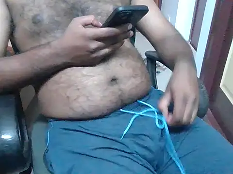 Snapshot of tamilguy26 chatting on October 5, 2025, 7:34 pm tamilguy26 online show from October 5, 2025, 7:34 pm