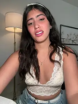 Snapshot of Gaby_zahir_ chatting on March 19, 2025, 12:45 pm Gaby zahir online show from March 19, 2025, 12:45 pm