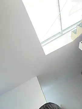 Gaby zahir  online show from November 10, 2025, 4:28 pm