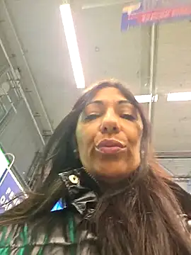 LeticiaWoods online show from October 17, 2025, 9:34 am