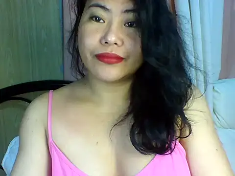 Snapshot of SexiestAries chatting on November 11, 2025, 2:50 pm SexiestAries online show from November 11, 2025, 2:50 pm