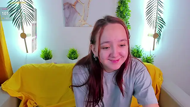 Snapshot of Fera1_Berry chatting on November 10, 2025, 4:39 pm Fera1 Berry online show from November 10, 2025, 4:39 pm