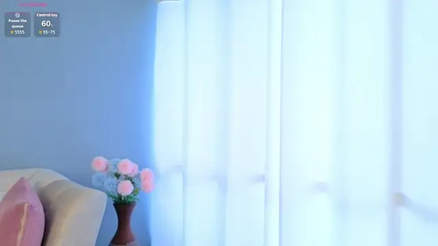 Snapshot of BrookeMiller chatting on October 17, 2025, 7:38 pm BrookeMiller online show from October 17, 2025, 7:38 pm