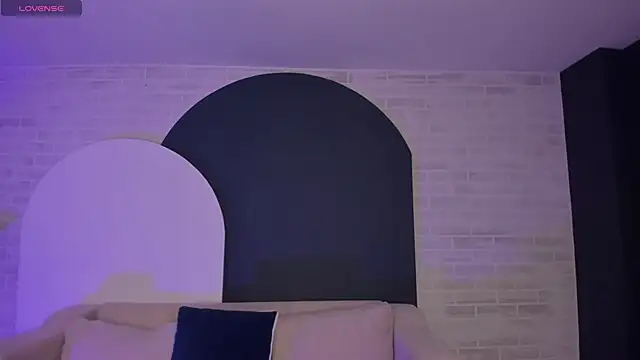 EveBensonX online show from March 24, 2026, 7:30 pm