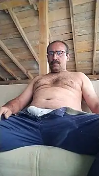 masculine bear daddy online show from June 13, 2026, 3:21 pm