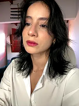 Ale Lewis online show from December 22, 2025, 10:07 pm