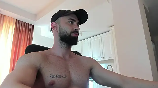 MichaelMasterss online show from February 3, 2026, 10:42 am