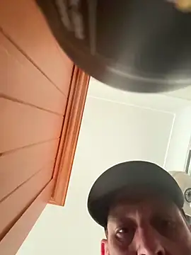 Snapshot of Rabbit2770 chatting on November 13, 2025, 4:22 am Rabbit2770 online show from November 13, 2025, 4:22 am